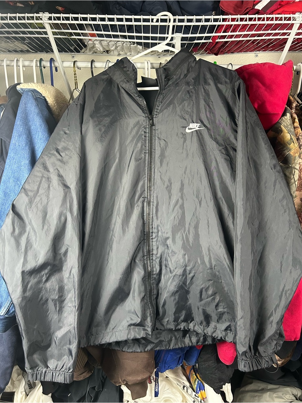 Nike Black Men's Lightweight Windbreaker Jacket